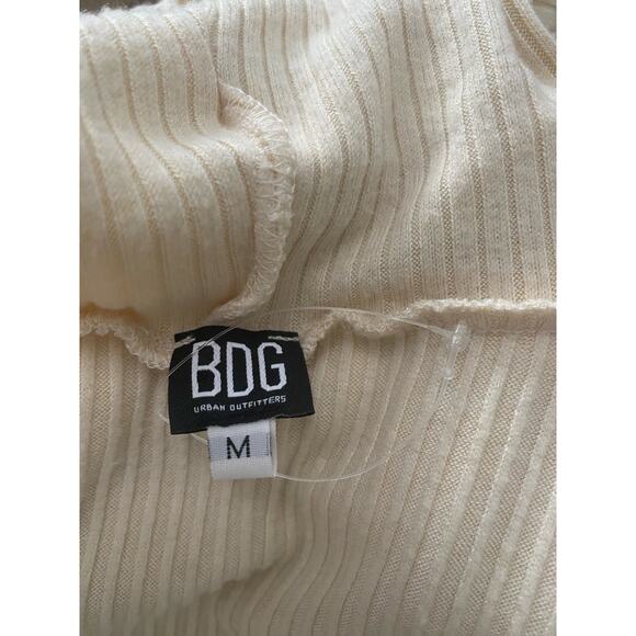NWOT BDG Med long sleeve crop top cream - Picture 7 of 8